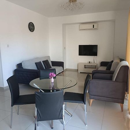 Magic Beach Apartments Kyrenia  Luaran gambar
