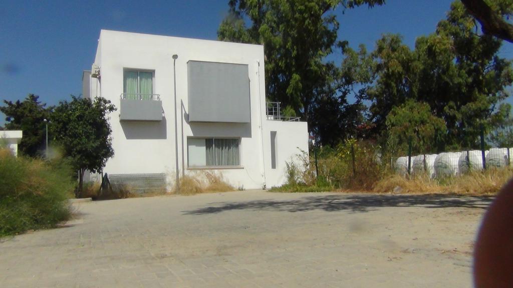 Magic Beach Apartments Kyrenia  Luaran gambar
