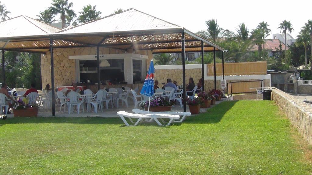 Magic Beach Apartments Kyrenia  Luaran gambar